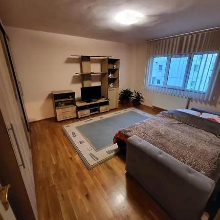 Apartament Cu Parcare Privata Lejlighed *